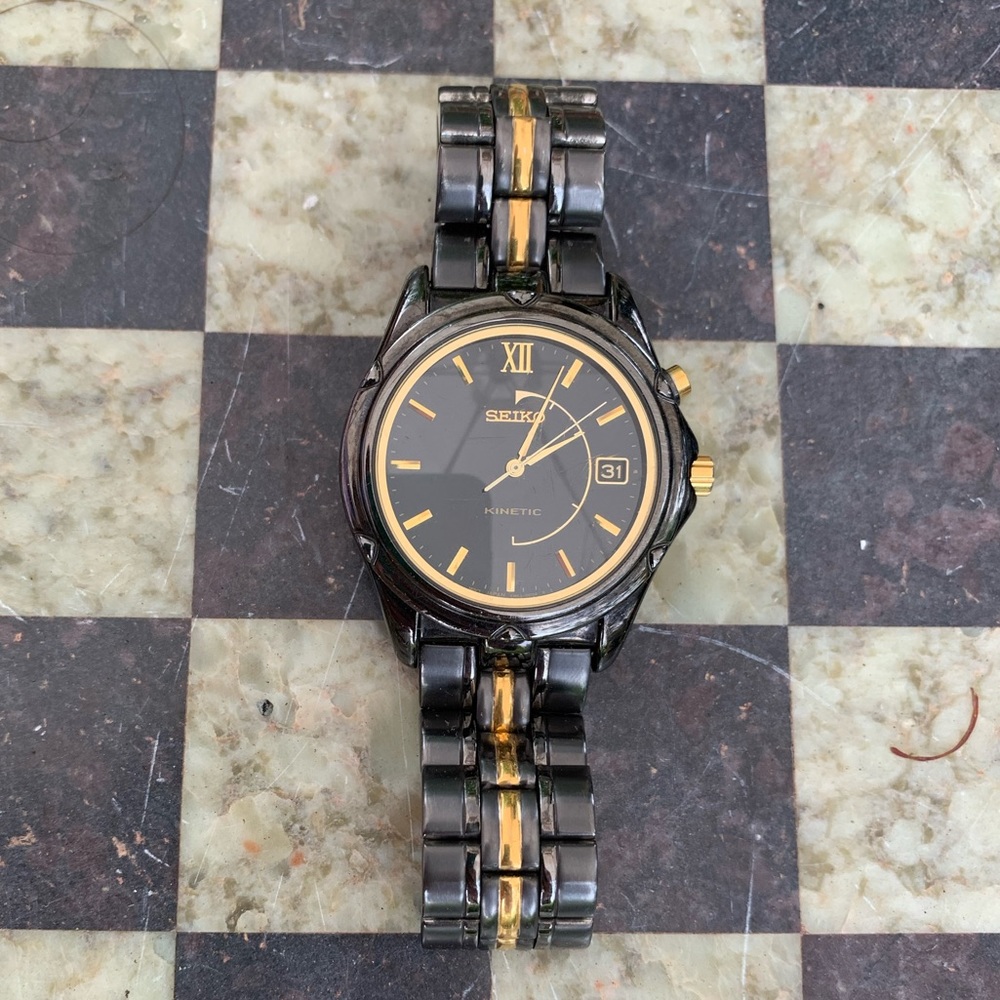 Vintage Seiko kinetic watch